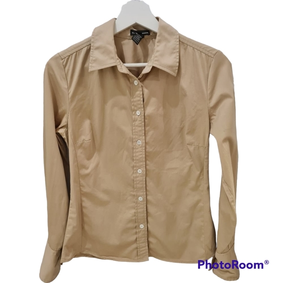 Club Monaco Tops - Club Monaco Beige Button- Down Long Sleeve Blouse